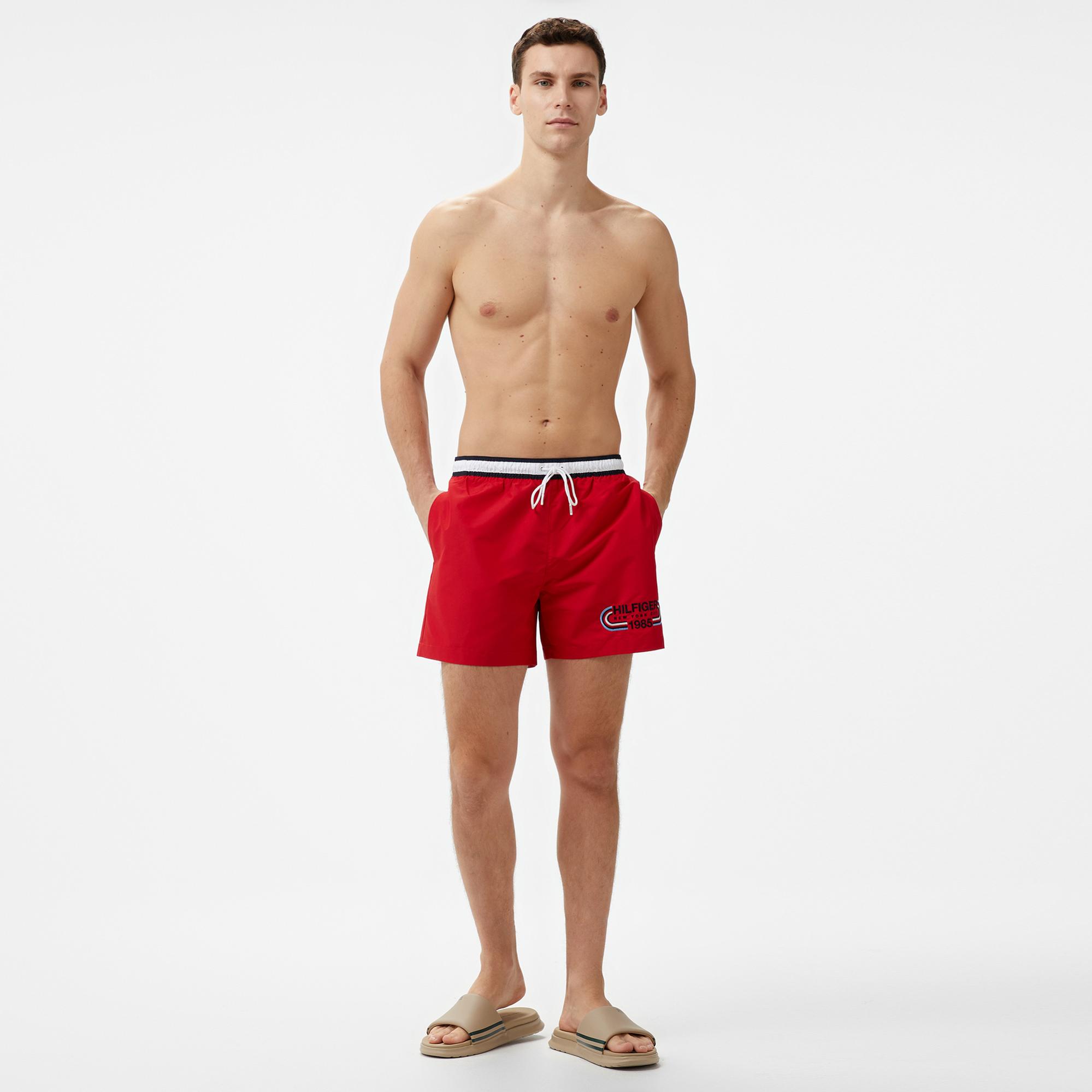 Tommy Hilfiger Medium Drawstring Erkek Kırmızı Mayo Şort