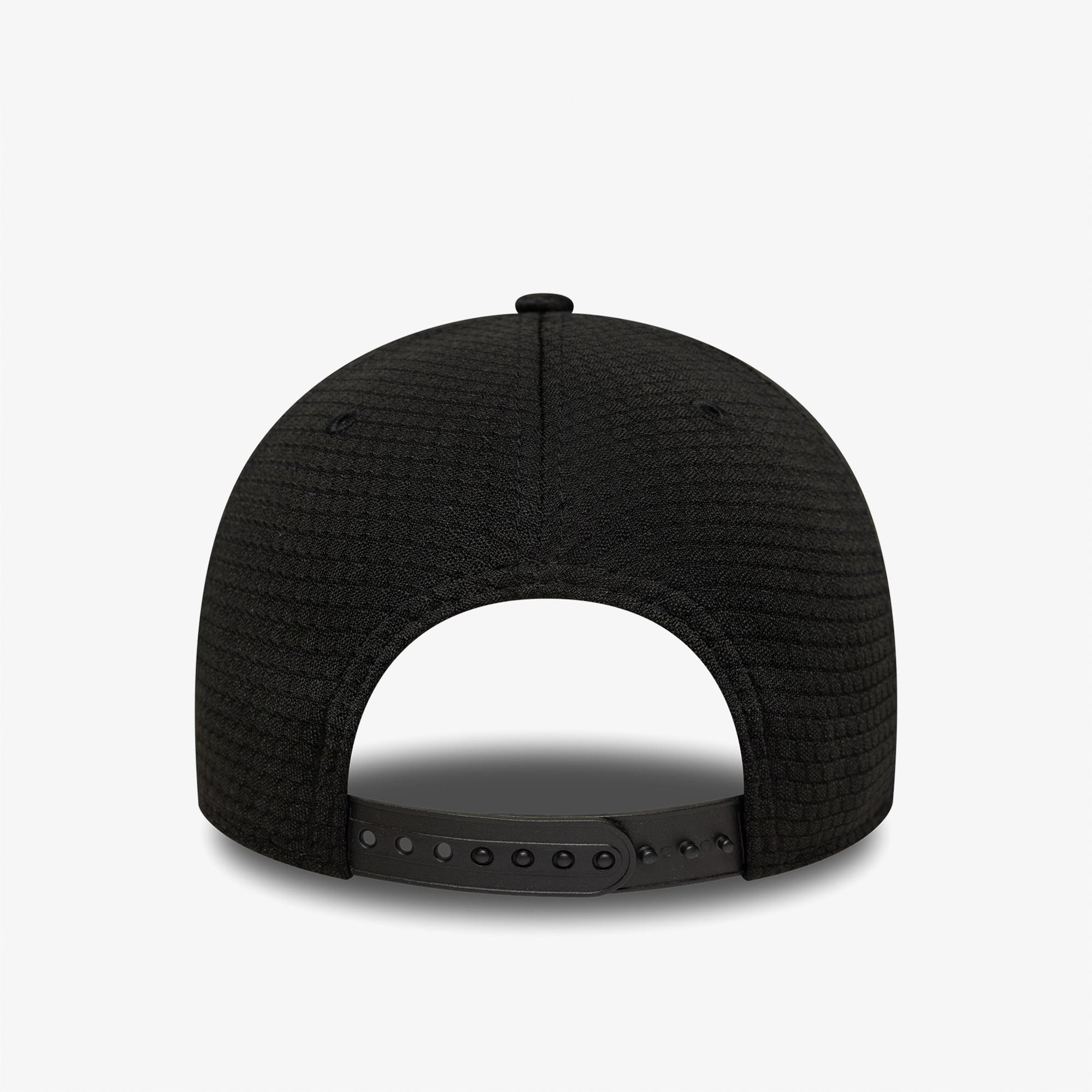 New Era Flawless Mesh 9Forty Neyyan Unisex Siyah Şapka